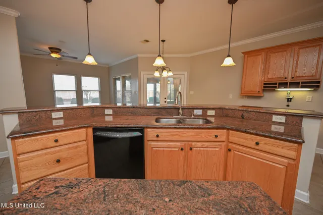 $449,000 | 13294 Old Locke Road, Olive Branch, MS 38654