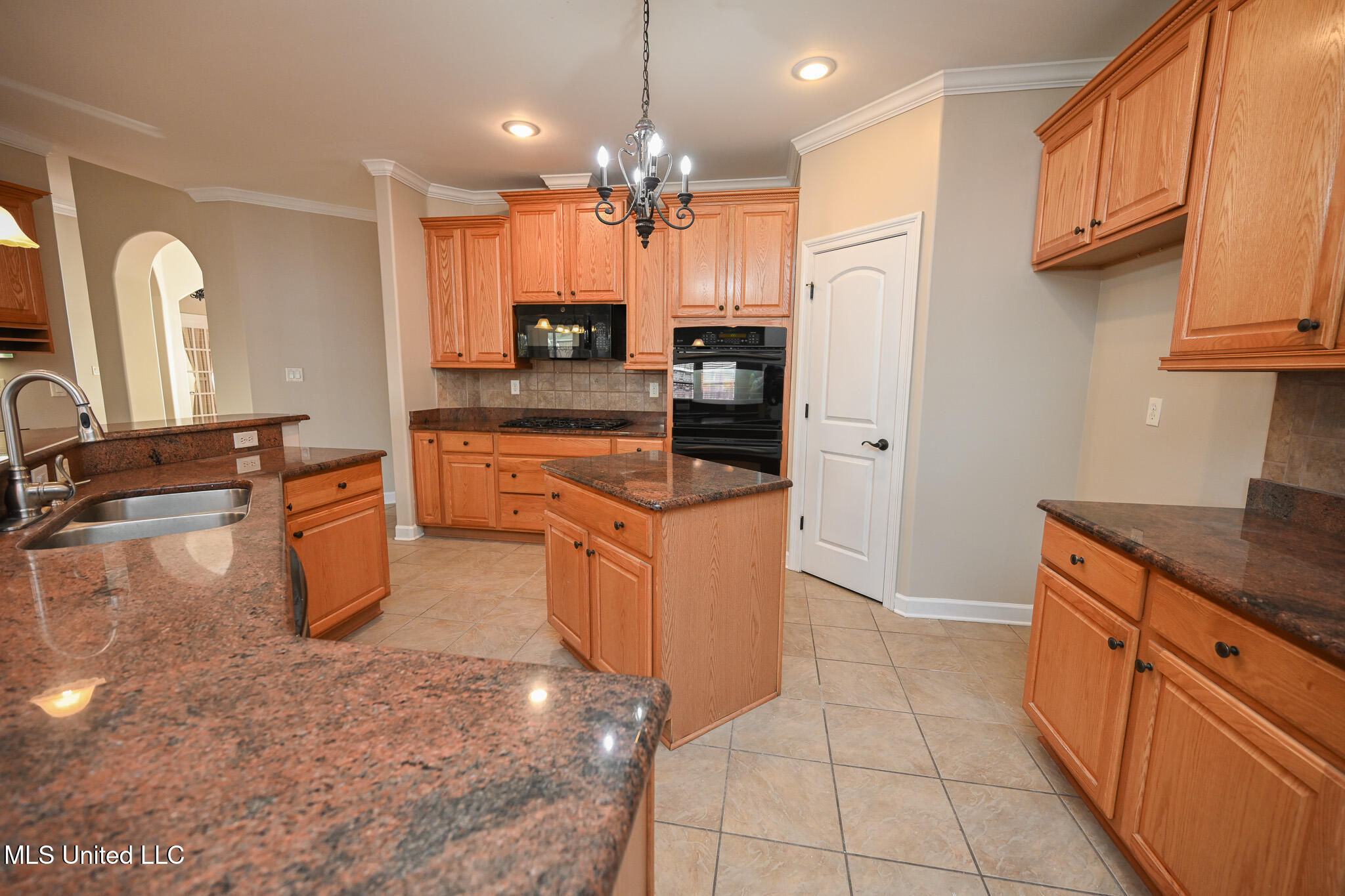 13294 Old Locke Road Olive Branch, MS 38654 - Photo 19 of 55 DSC_6807