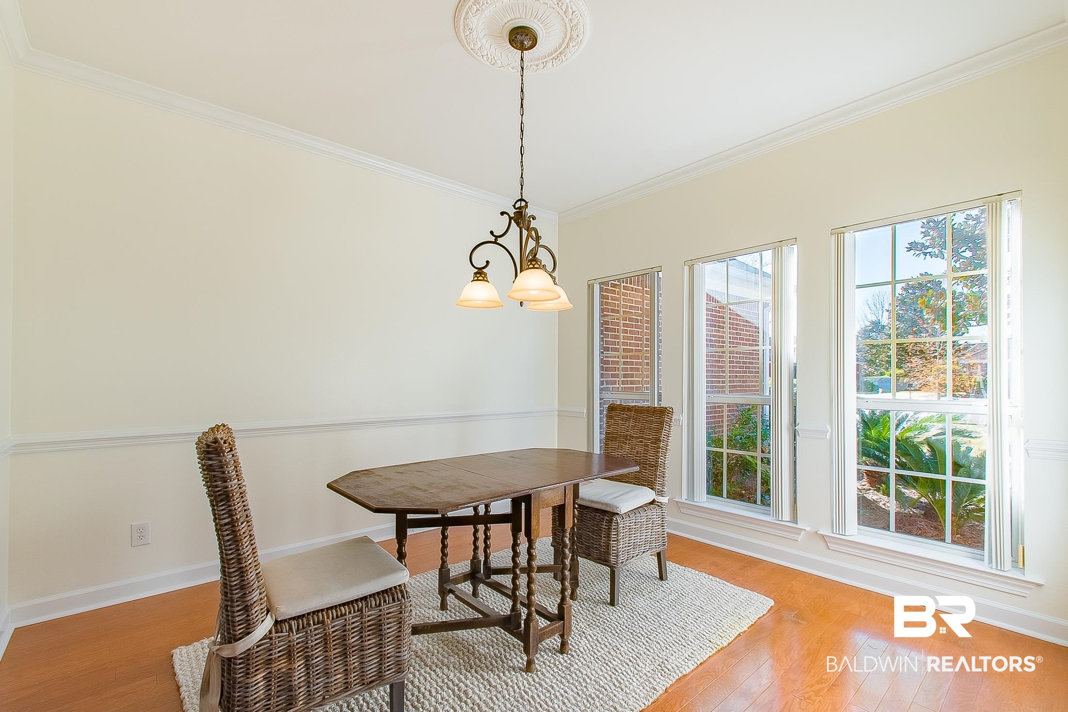 167 Hawthorne Circle Fairhope, AL 36532 - Photo 7 of 32 Dining Room