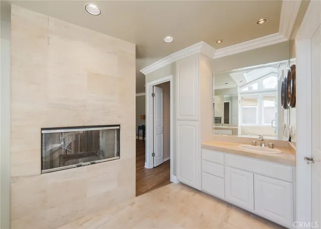 $1,599,900 | 17762 Prescott Lane, Huntington Beach, CA 92647