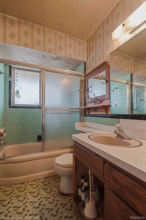 19051 Merriman Road Livonia, MI 48152 - Photo 16 of 24