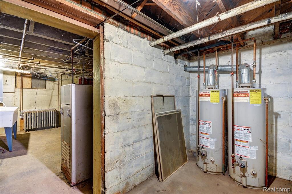 49905 Bog Road Belleville, MI 48111 - Photo 40 of 56