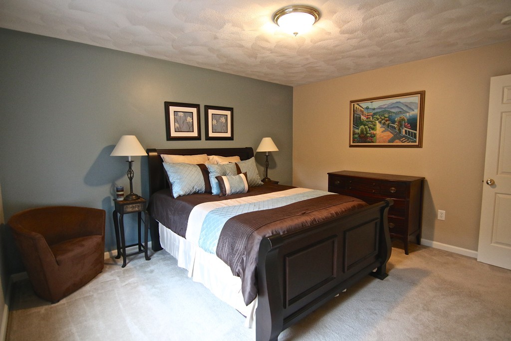 59 Great Woods Road Saugus, MA 01906 - Photo 18 of 30 Gallery Image 18