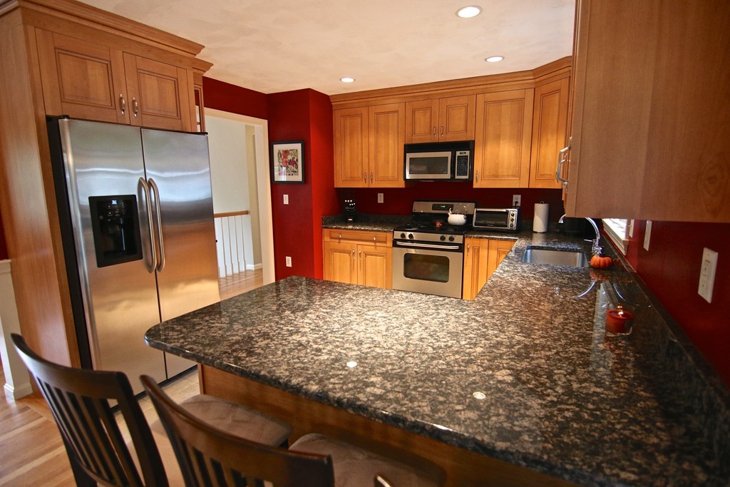 59 Great Woods Road Saugus, MA 01906 - Photo 9 of 30 Gallery Image 9
