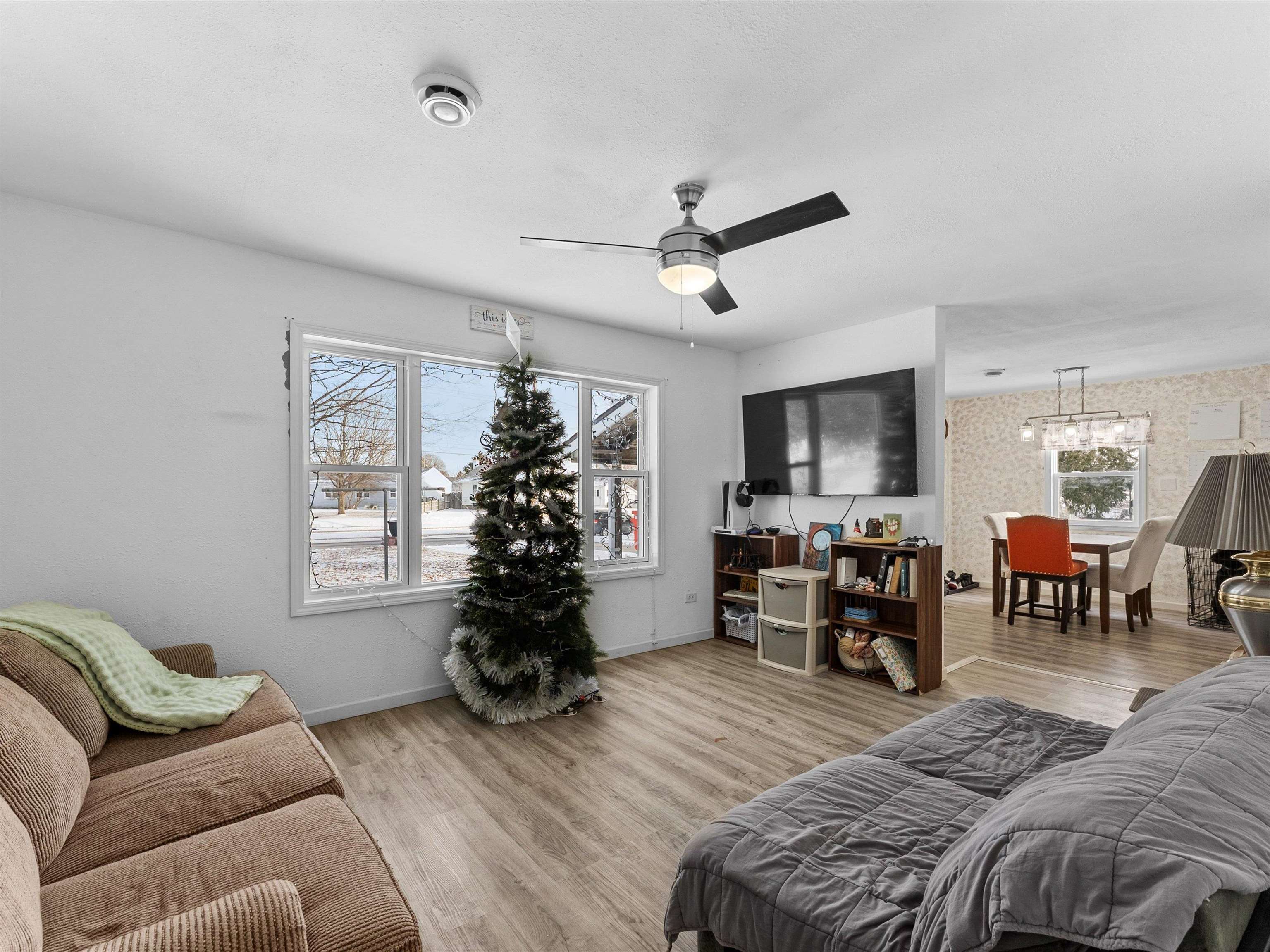 914 South 35th Street Manitowoc, WI 54220 - Photo 6 of 19