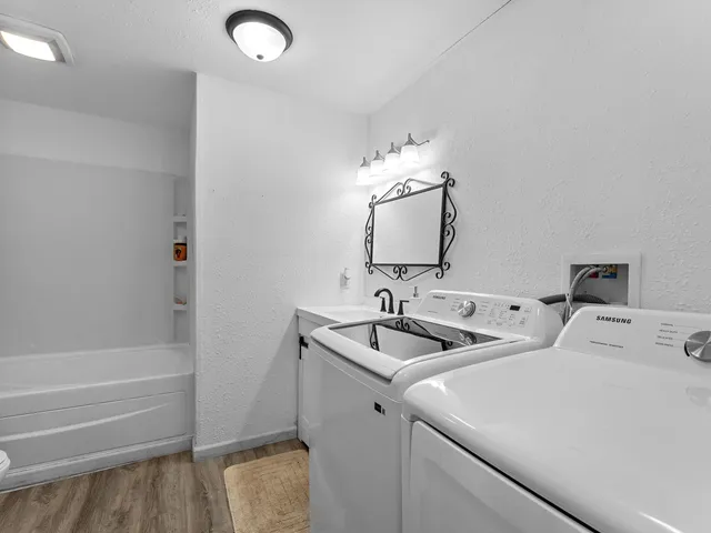 $173,000 | 914 South 35th Street, Manitowoc, WI 54220