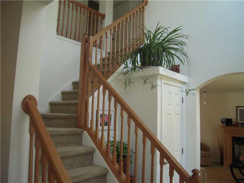 61 Lunt Road Falmouth, ME 04105 - Photo 3 of 16 Interior Space/Layout.