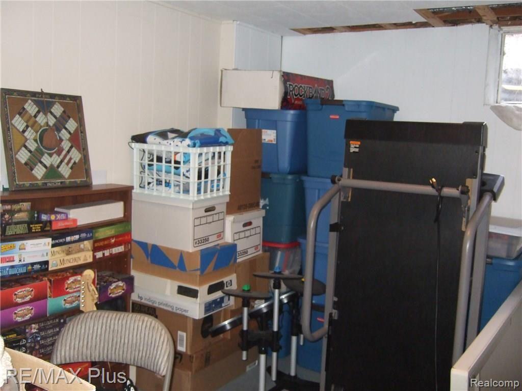 5077 East Coldwater Road Flint, MI 48506 - Photo 12 of 27 DSCF5823.JPG
