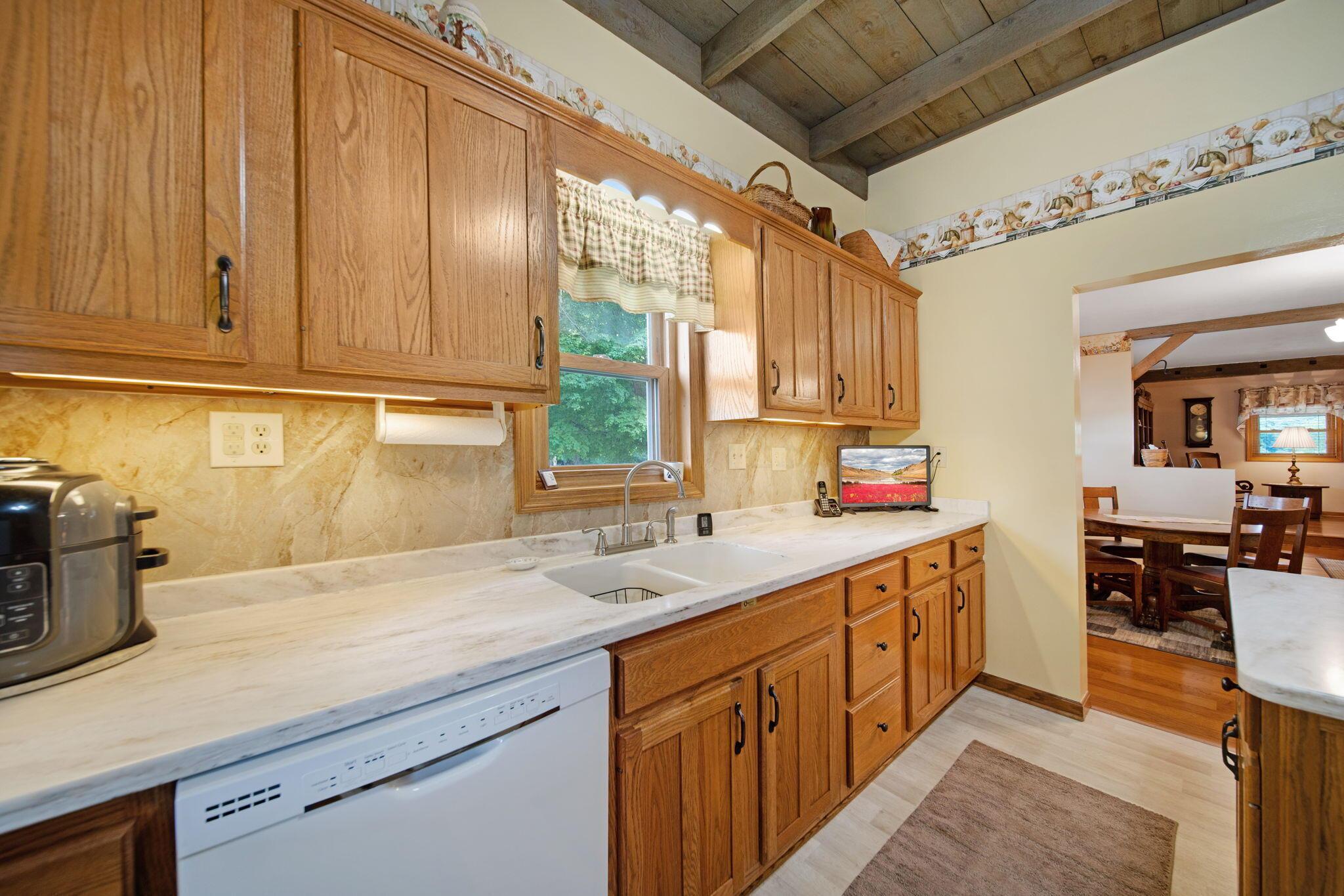 9297 Poplar Forks Road Southeast Newark, OH 43056 - Photo 17 of 84 17-web-or-mls-A7405006_7_8