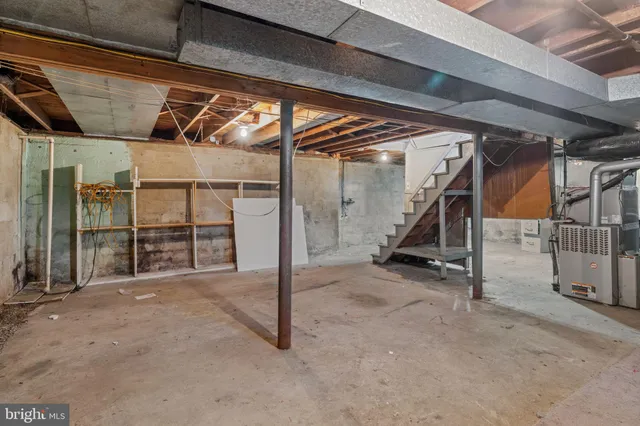 $319,999 | 3 Cloverdale Road, Blackwood, NJ 08012