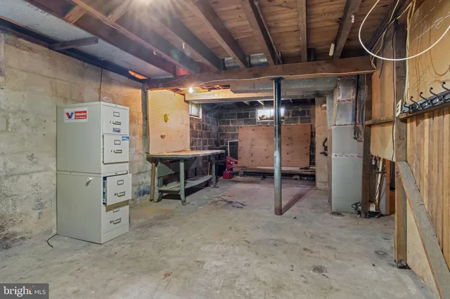 $319,999 | 3 Cloverdale Road, Blackwood, NJ 08012