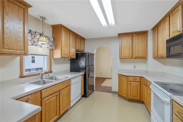 $209,900 | 704 State Fair Boulevard, Geddes, NY 13209