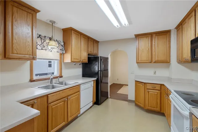 $209,900 | 704 State Fair Boulevard, Geddes, NY 13209