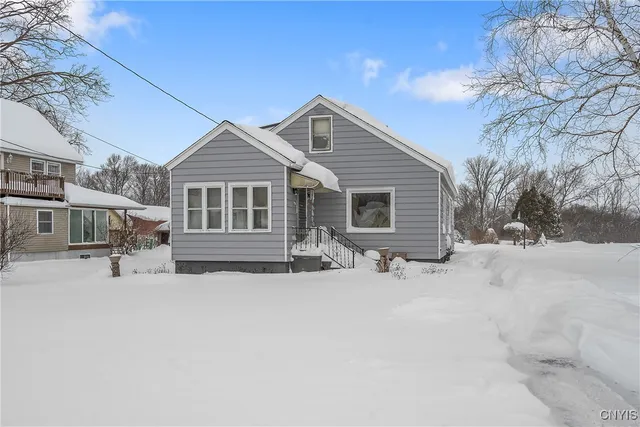 $209,900 | 704 State Fair Boulevard, Geddes, NY 13209