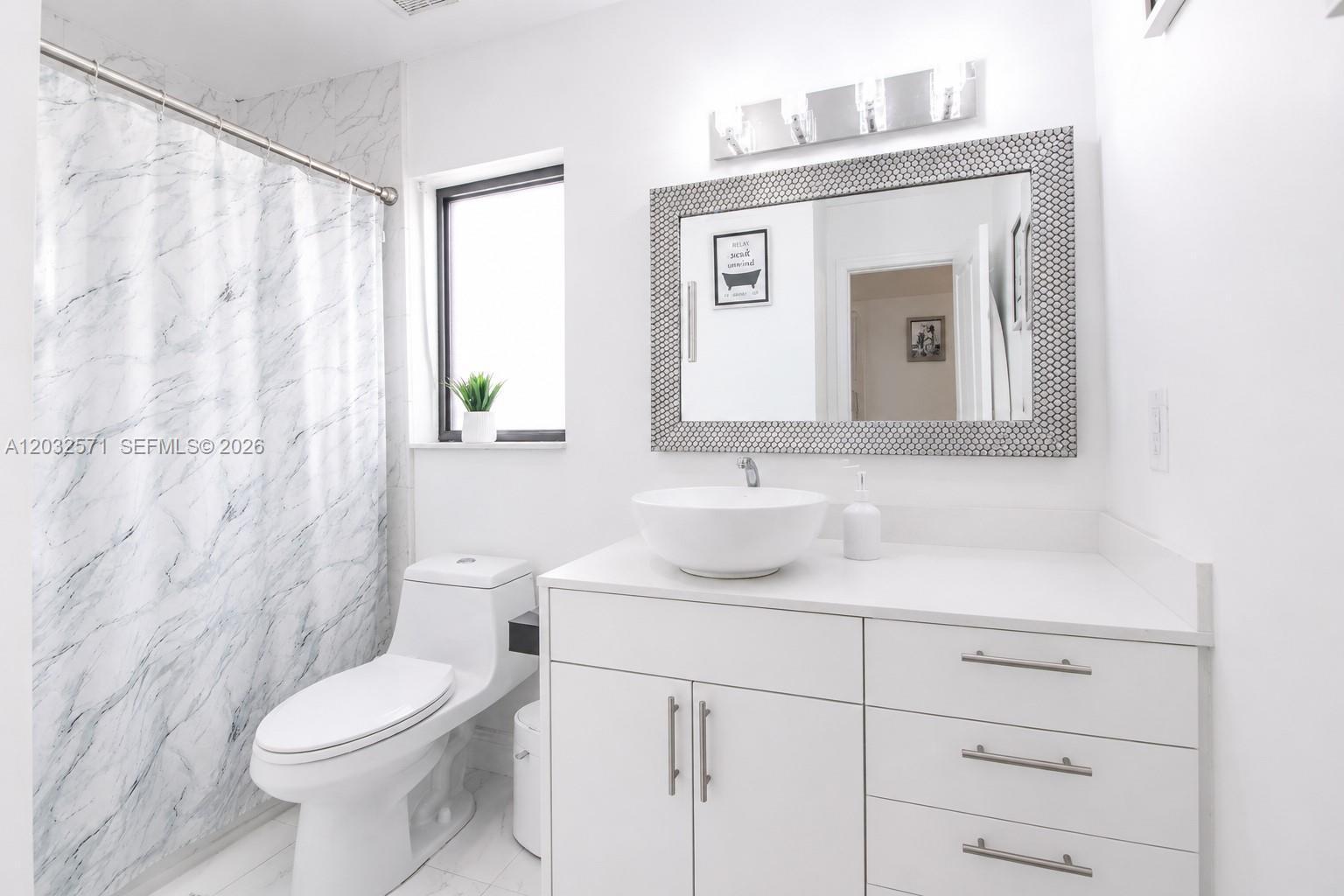1127 Southwest 134th Place Miami, FL 33184 - Photo 19 of 26