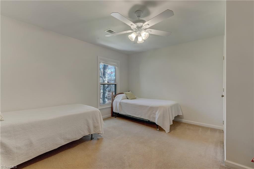 5404 Tower Road Greensboro, NC 27410 - Photo 20 of 32 Gallery Image 20