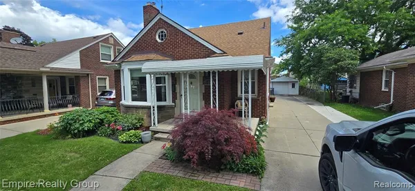 $389,900 | 6130 Oakman Boulevard, Dearborn, MI 48126