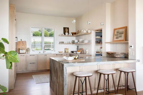 $5,995,000 | 125 West Mountain Drive, Santa Barbara, CA 93103