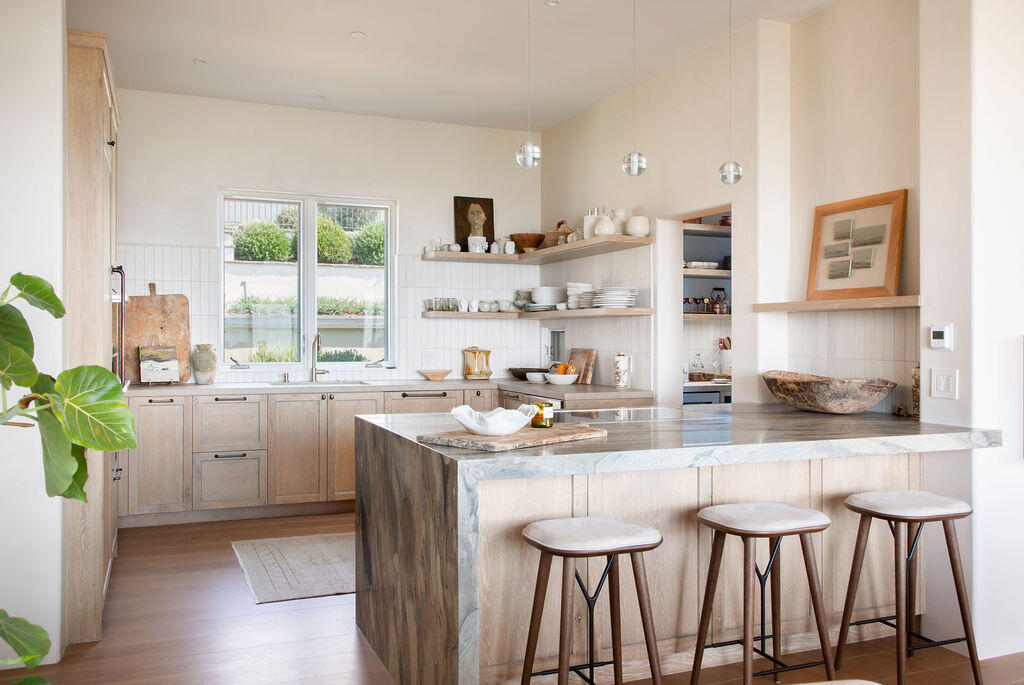 125 West Mountain Drive Santa Barbara, CA 93103 - Photo 16 of 32 Kitchen