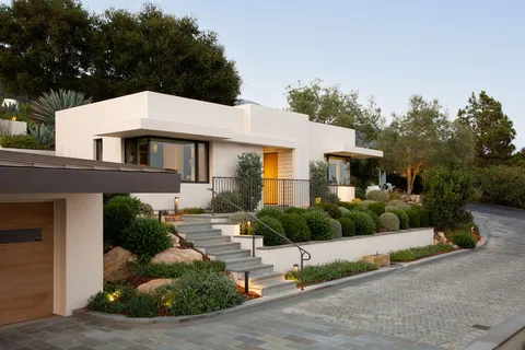 $5,995,000 | 125 West Mountain Drive, Santa Barbara, CA 93103