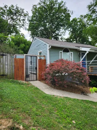$2,200 | 3809 Nevada Avenue, Nashville, TN 37209