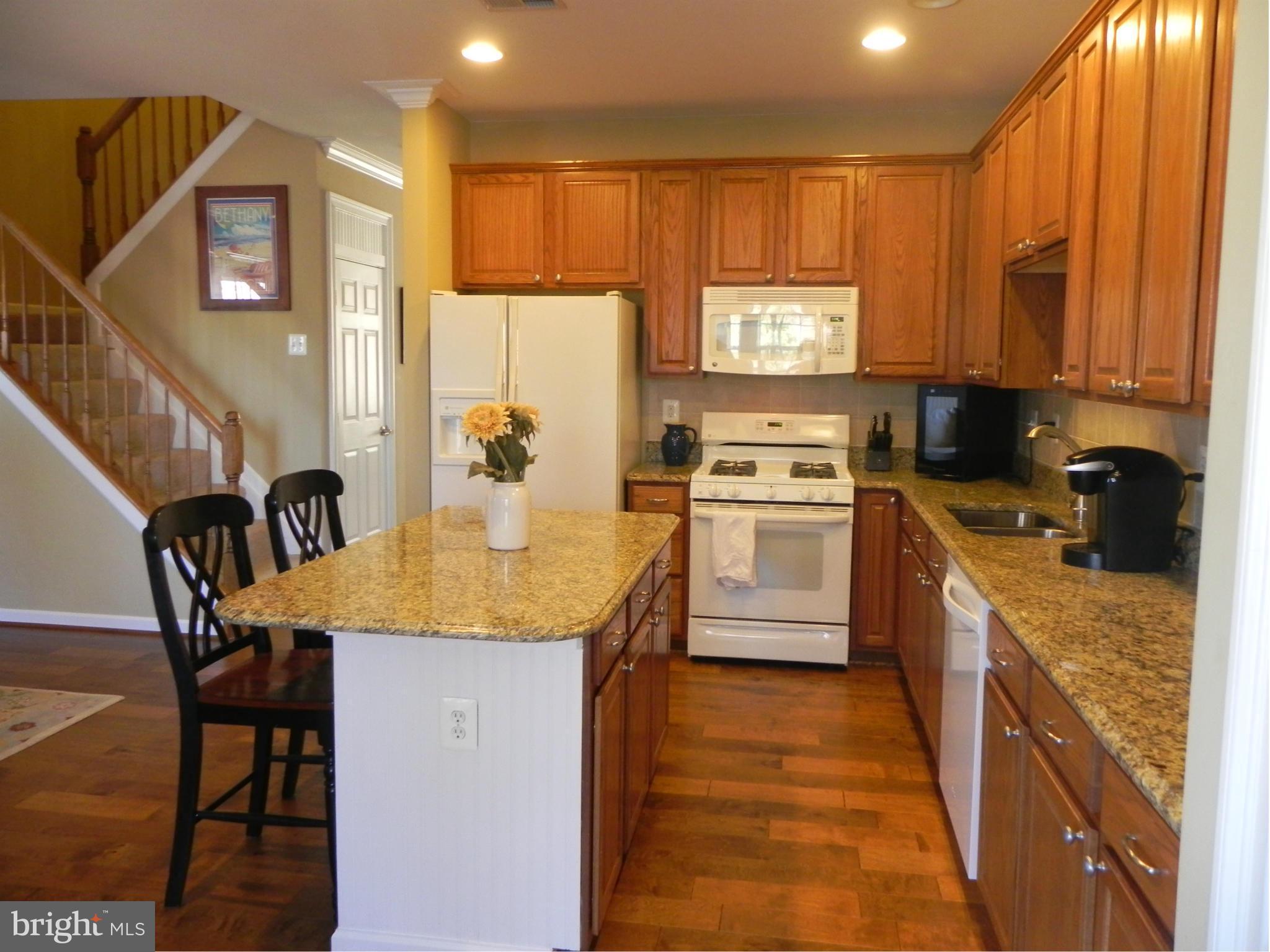 96 Two Rivers Drive Edgewater, MD 21037 - Photo 1 of 30 Kitchen