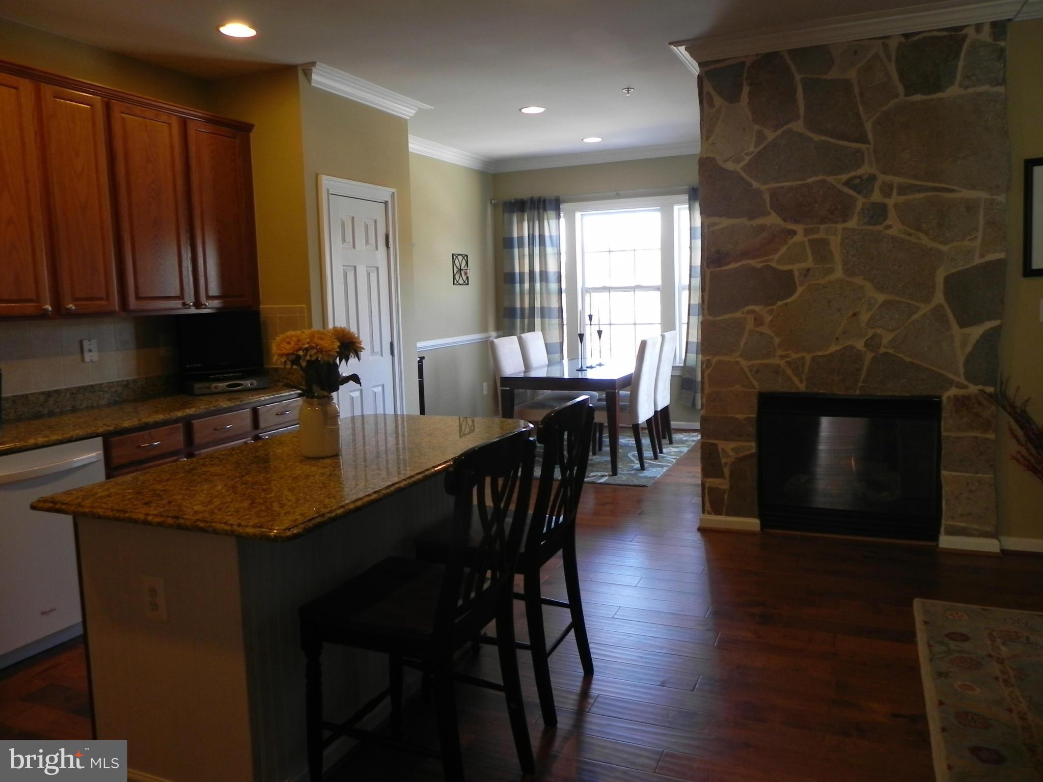 96 Two Rivers Drive Edgewater, MD 21037 - Photo 2 of 30 Kitchen