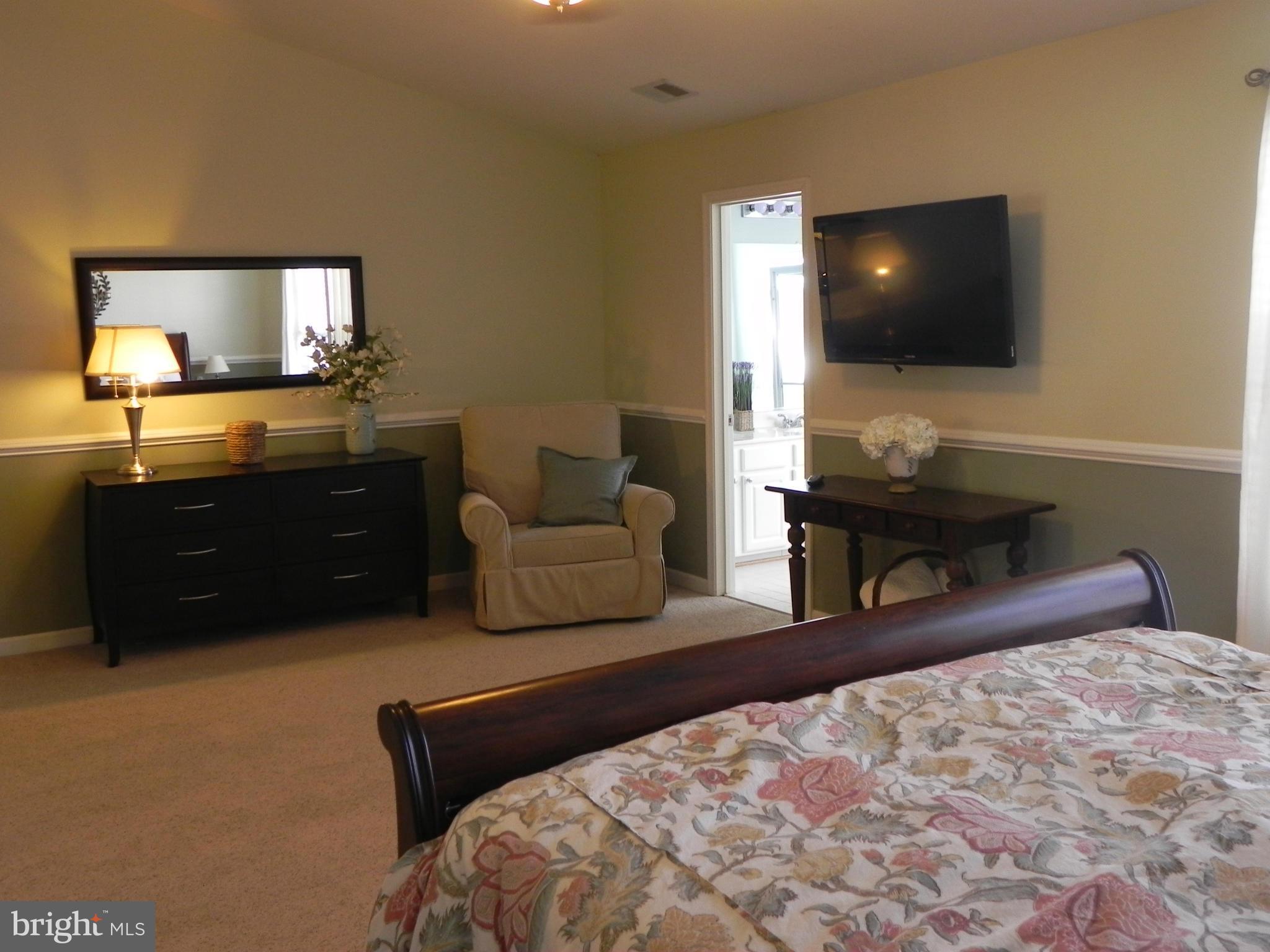 96 Two Rivers Drive Edgewater, MD 21037 - Photo 10 of 30 Bedroom (Master)