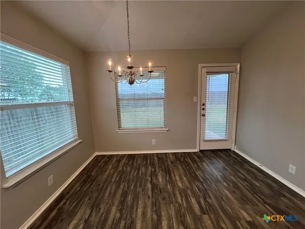 $1,595 | 663 Tom Kemp Drive, New Braunfels, TX 78130