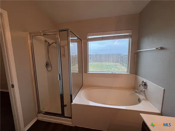 $1,595 | 663 Tom Kemp Drive, New Braunfels, TX 78130