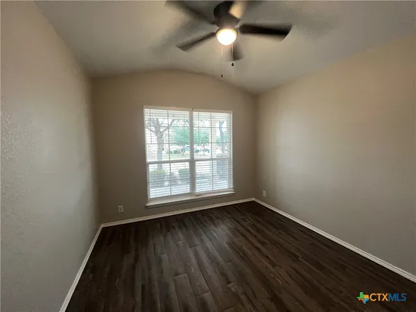 $1,595 | 663 Tom Kemp Drive, New Braunfels, TX 78130