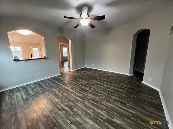 $1,595 | 663 Tom Kemp Drive, New Braunfels, TX 78130