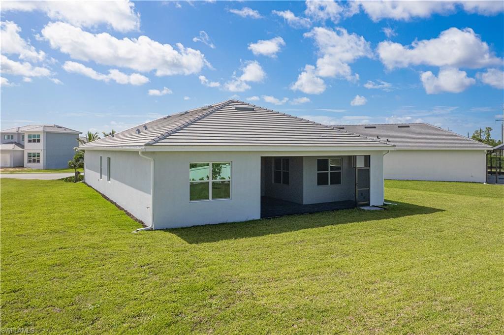 9037 Wisteria Way Naples, FL 34114 - Photo 12 of 43