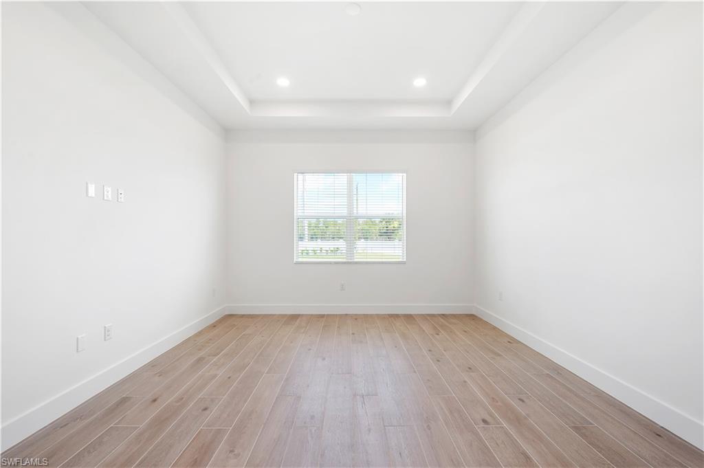 9037 Wisteria Way Naples, FL 34114 - Photo 15 of 43 Primary bedroom suite