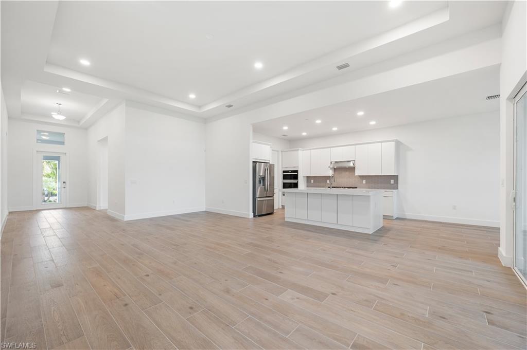 9037 Wisteria Way Naples, FL 34114 - Photo 7 of 43