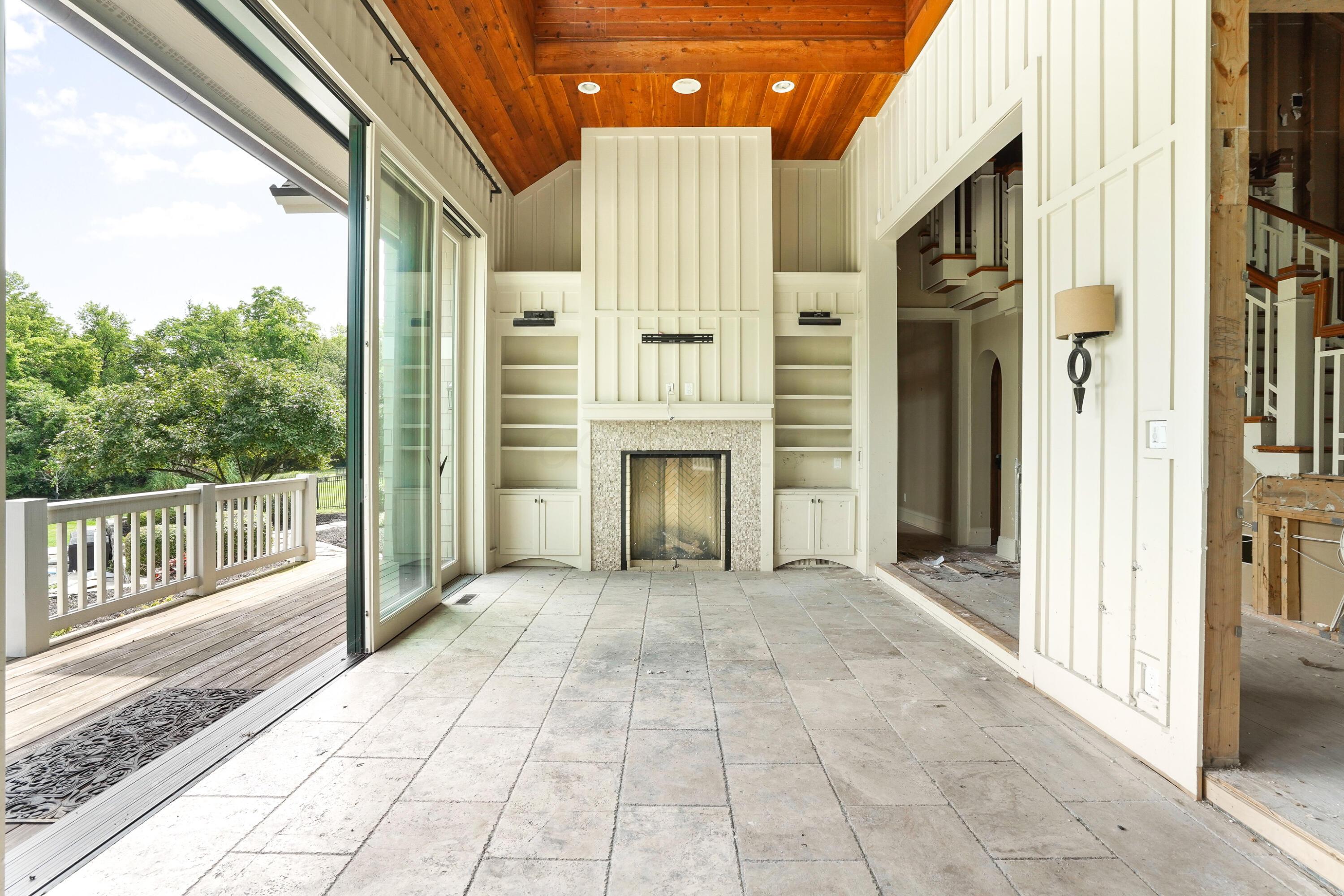 8108 Harriott Road Dublin, OH 43017 - Photo 37 of 71 Sun Room