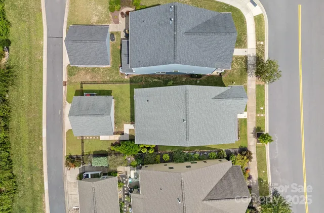 $615,000 | 15447 Davidson E Drive, Davidson, NC 28036