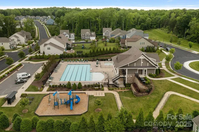 $615,000 | 15447 Davidson E Drive, Davidson, NC 28036