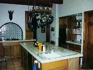 6801 North Finisterra Tucson, AZ 85750 - Photo 4 of 8