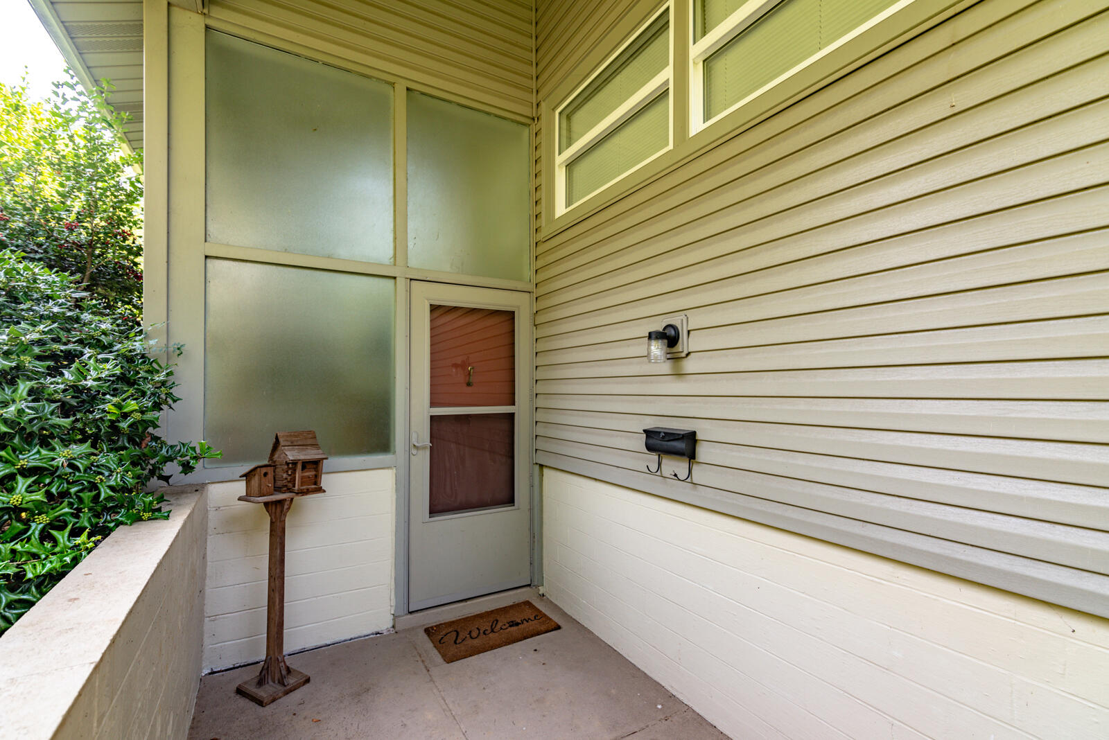 723 Florida Avenue Oak Ridge, TN 37830 - Photo 2 of 38 Front Entrance
