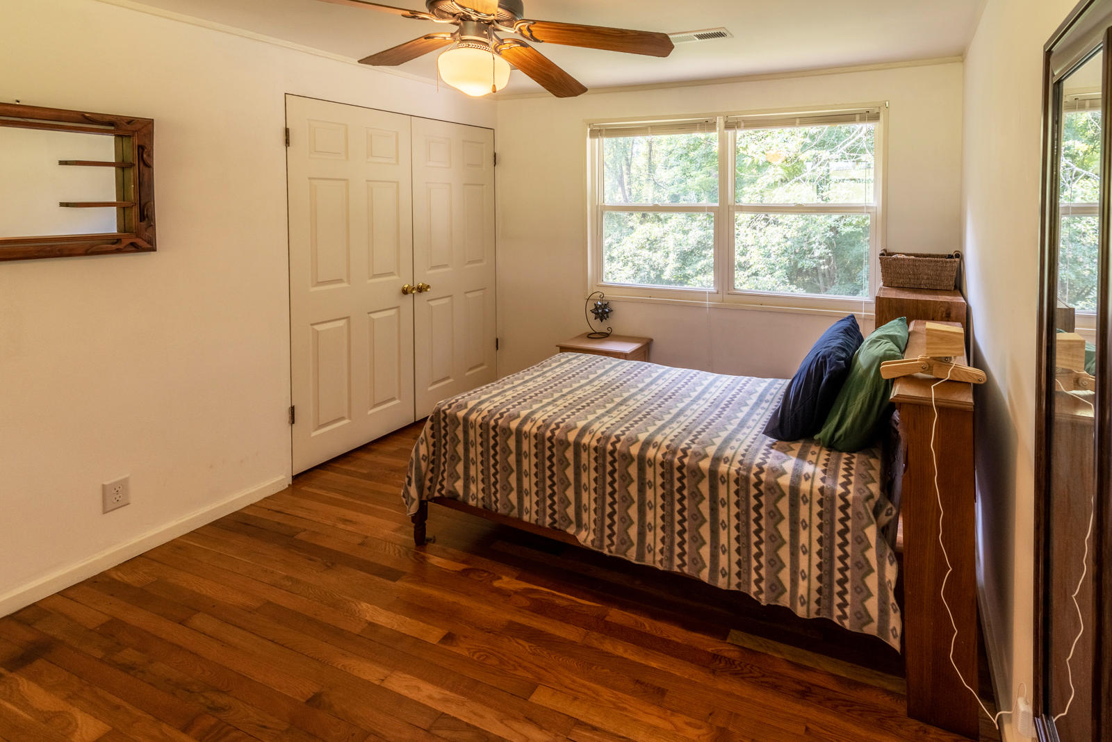 723 Florida Avenue Oak Ridge, TN 37830 - Photo 20 of 38 Upstrs Master Bedroom-2