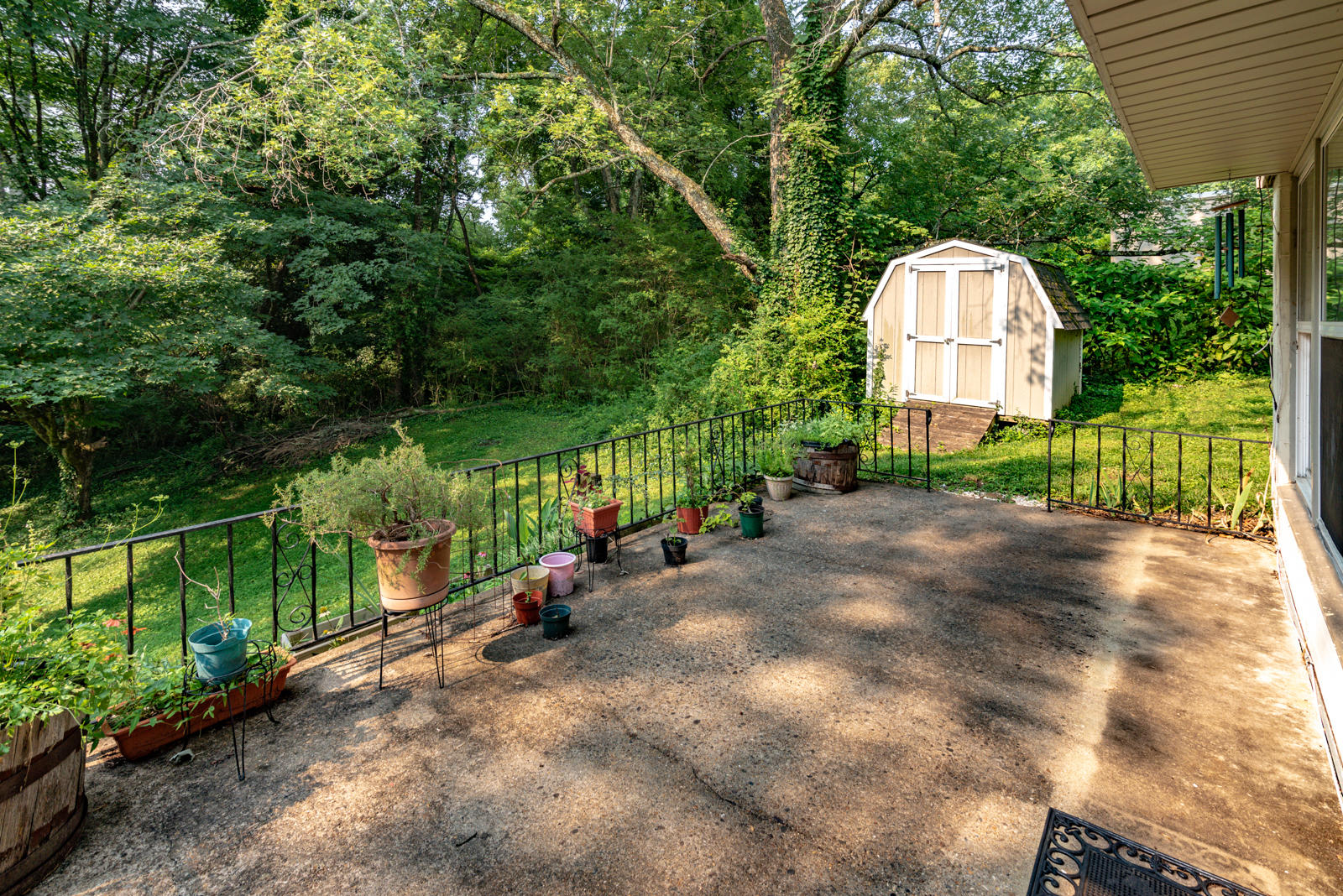 723 Florida Avenue Oak Ridge, TN 37830 - Photo 27 of 38 Backyard Patio-2