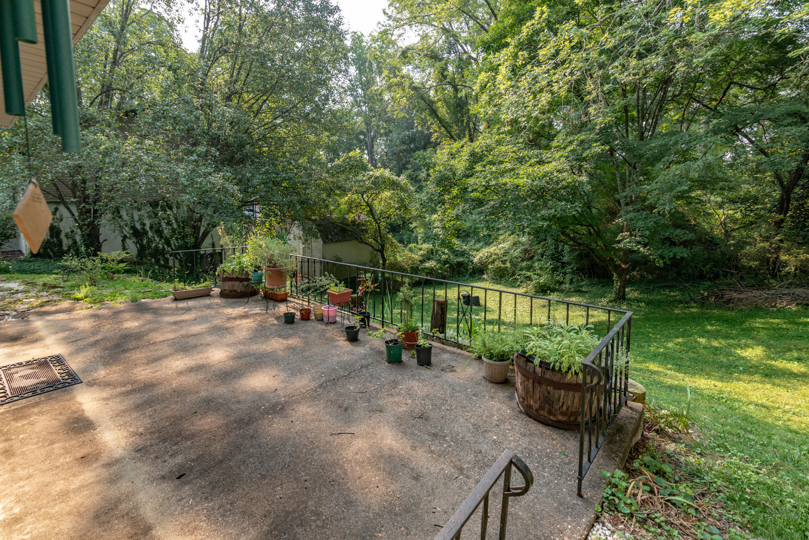 723 Florida Avenue Oak Ridge, TN 37830 - Photo 28 of 38 Backyard Patio-1