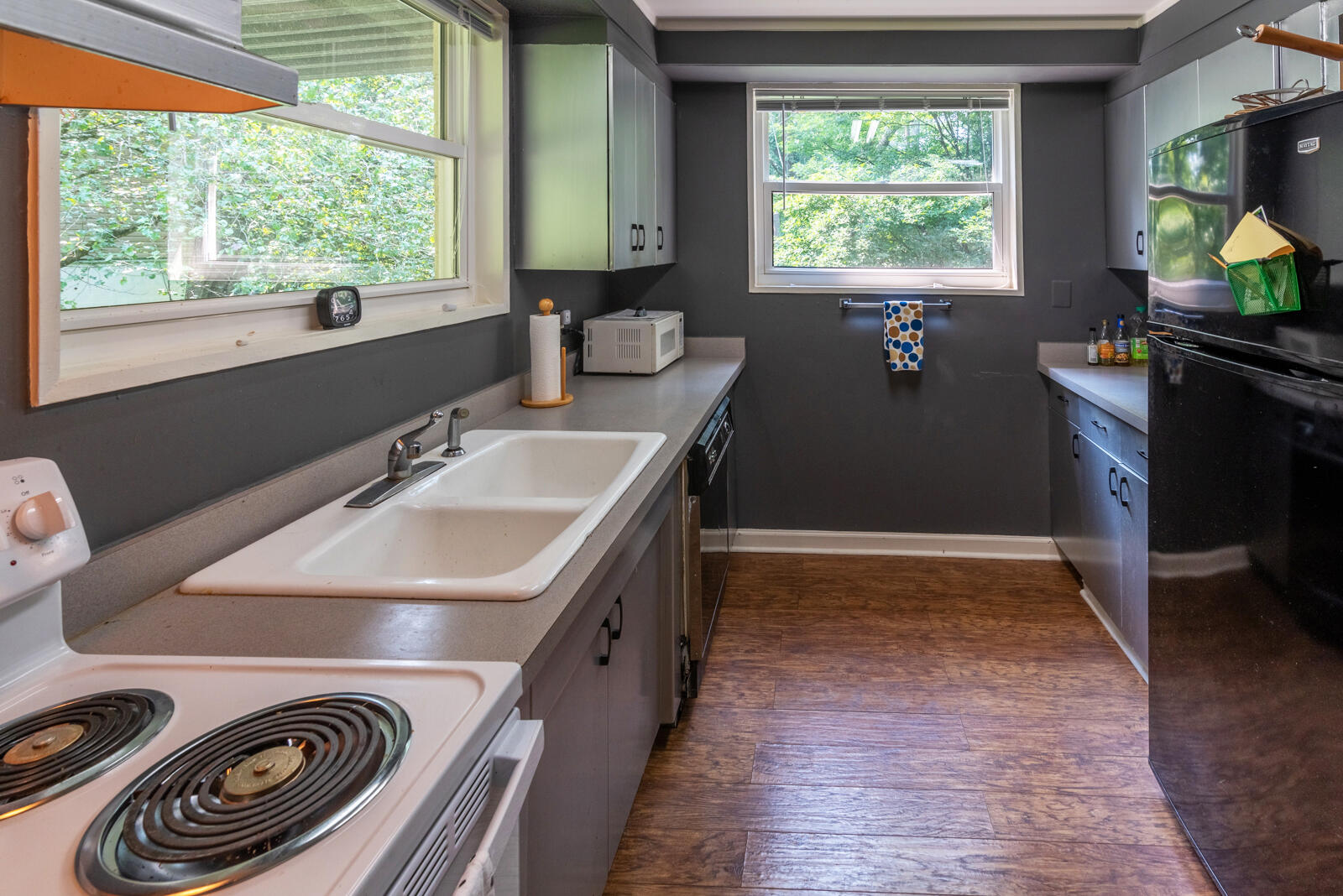 723 Florida Avenue Oak Ridge, TN 37830 - Photo 9 of 38 Dwnstrs Kitchen-2