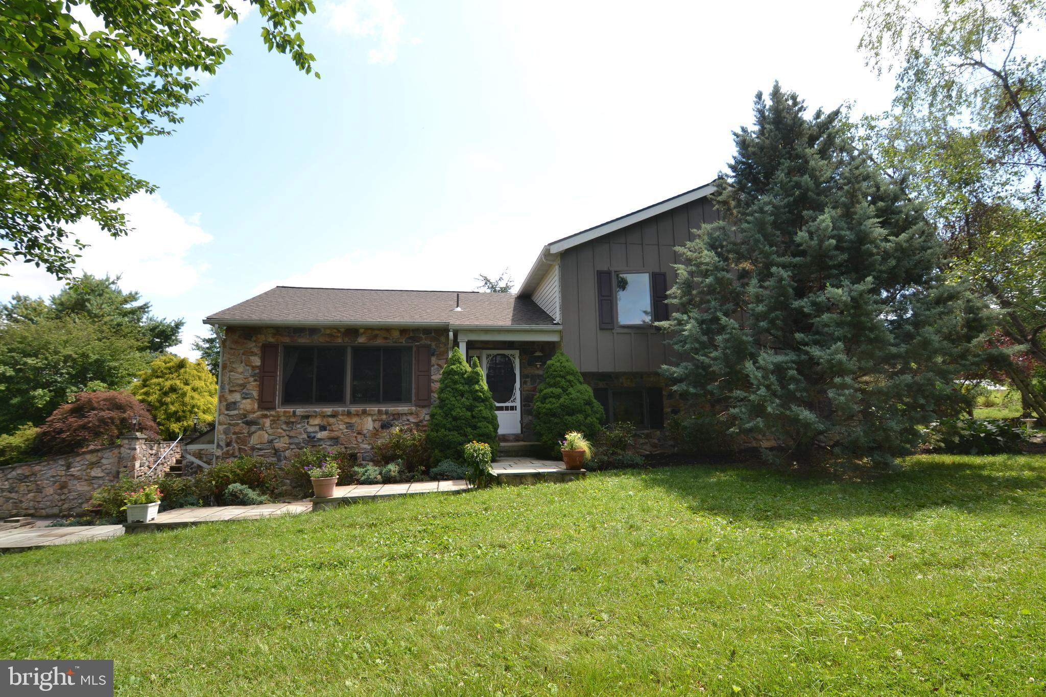 329 Isabella Road Elverson, PA 19520 - Photo 1 of 73 329 Isabella Rd