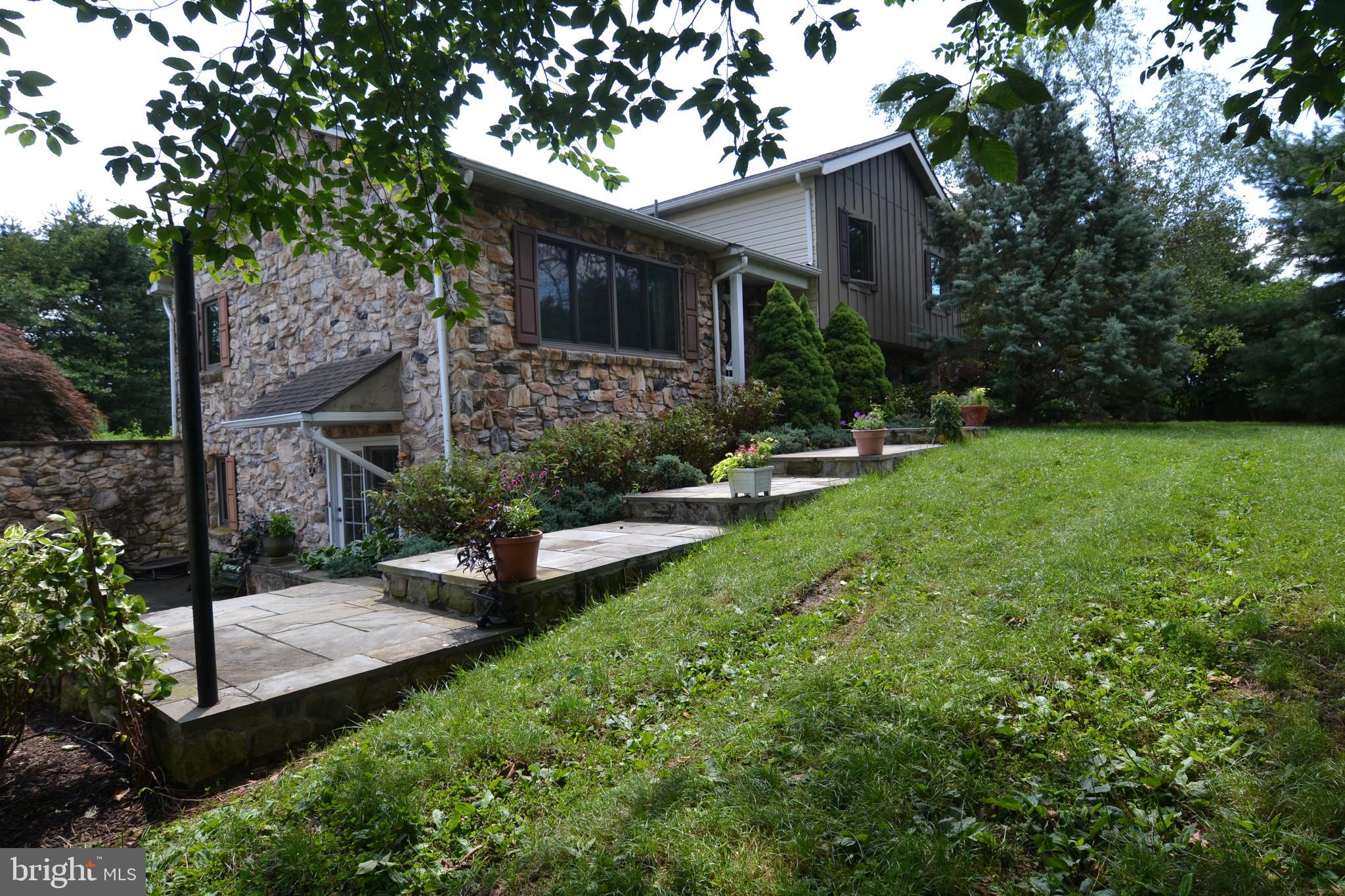 329 Isabella Road Elverson, PA 19520 - Photo 64 of 73 Front of home and walk way