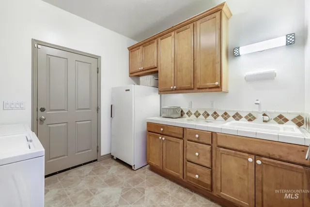 $1,199,000 | 1855 East 1300 South, Gooding, ID 83330