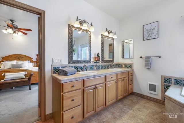 $1,199,000 | 1855 East 1300 South, Gooding, ID 83330