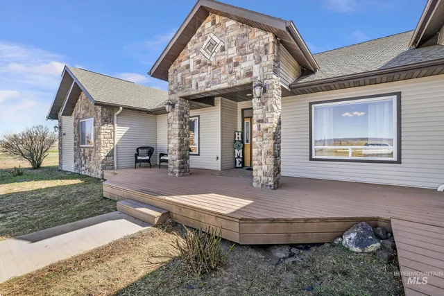 $1,199,000 | 1855 East 1300 South, Gooding, ID 83330