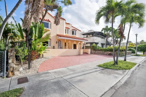$1,250,000 | 1727 Southwest 11th Terrace, Miami, FL 33135